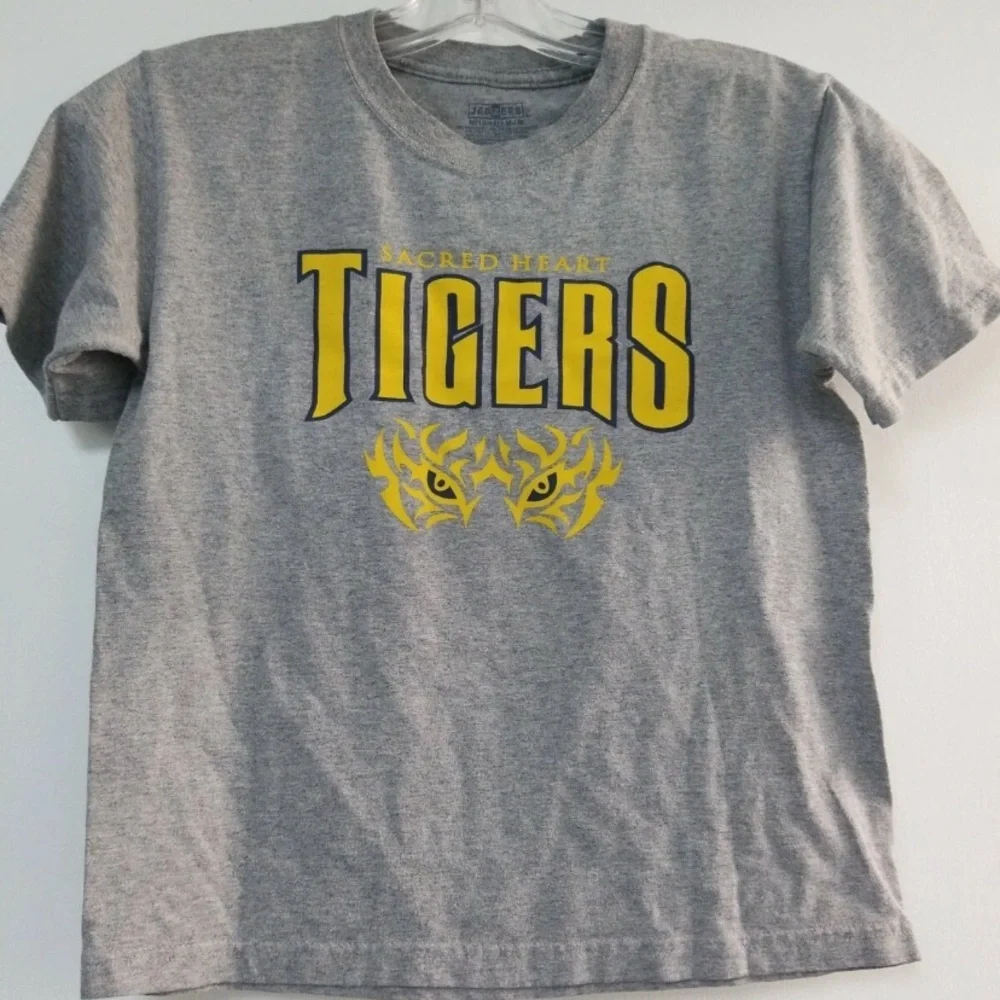 Jerzees Gray Tee with Yellow Tigers Design - Picture 1 of 4